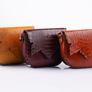 کیف چرم طبیعی مدل بنفشه